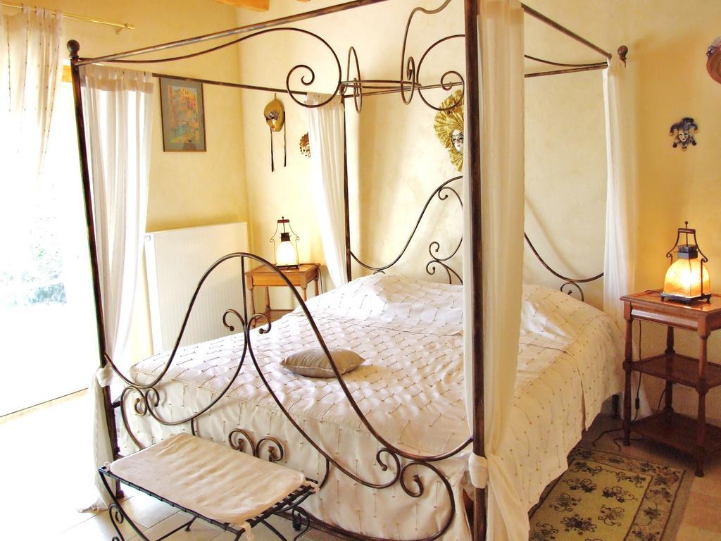 Chambres D'Hotes Les Chatelains Ennordres Стая снимка